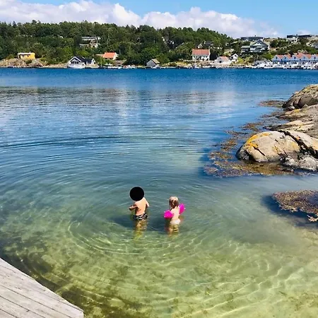Hytte I Skjærgården