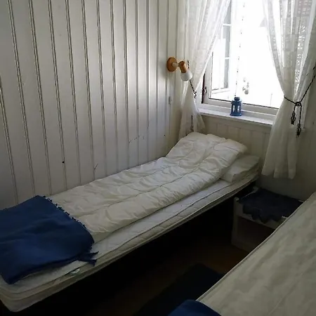 Hytte I Skjærgården *